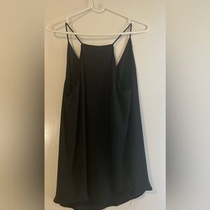 Loft Top in Color Black